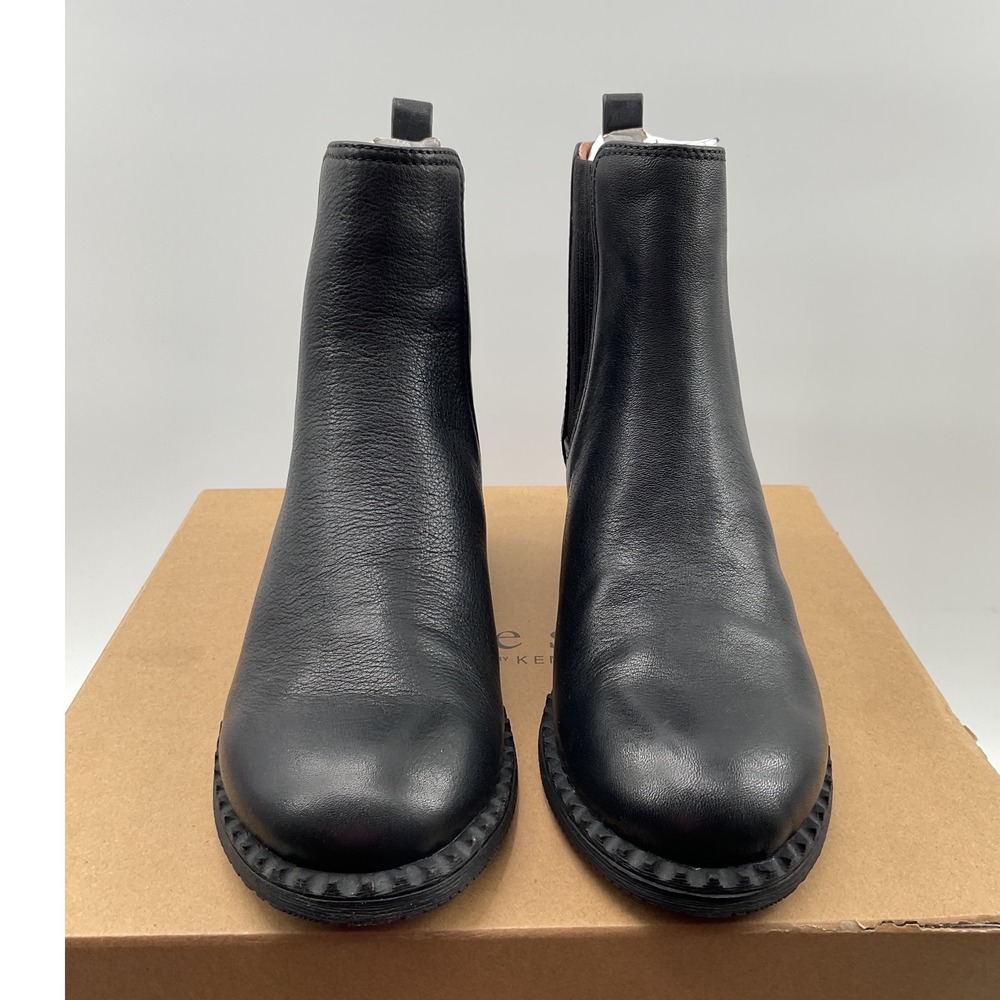 Gentle Souls by Kenneth Cole Best Elastic Black Leather Chelsea Bootie size 9